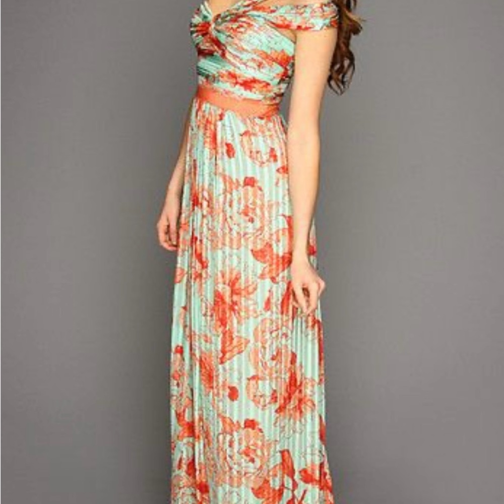 BCBGMaxAzria “Inga” One Shoulder Silk Maxi Chiffon Dress / Size 10